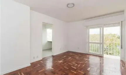 Apartamento com 1 dormitório, sacada e 1 vaga coberta — 48 m² - Passo d’Areia