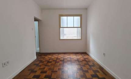Apartamento 2 dormitórios à venda São João Porto Alegre/RS