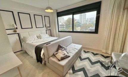 Loft finamente decorado para comprar  no Lucas By Yoo.