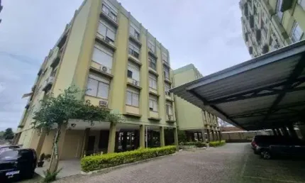 Apartamento no Cristal de 2 dormitórios, dependência e vaga