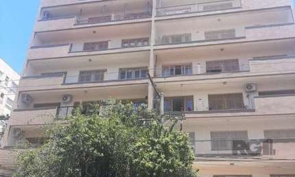 Apartamento  3 dormitórios, de frente com sacada, garagem , elevador, Bairro Cid