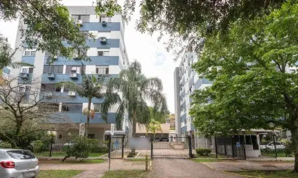 Apartamento no último andar com vista panorâmica, 2 dormitórios e até 4 vagas de