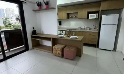 Apartamento de 42 m2 para alugar com 1 suíte, lavabo, churrasqueira e vaga no ba
