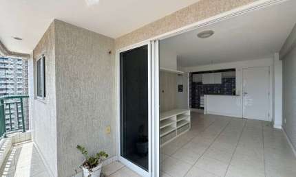 Apartamento com 3 quartos à venda na Deusdedit Costa Sousa, 55, Cocó, Fortaleza por R$ 670.000