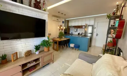 Apartamento com 2 quartos à venda na Jonh Lennon, 605, Messejana, Fortaleza por R$ 360.000