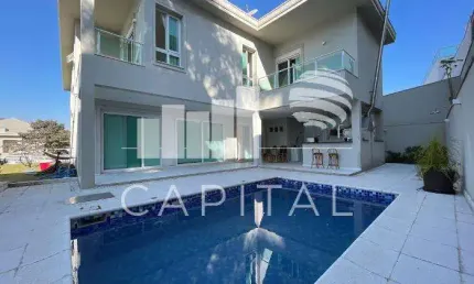 Casa a Venda Em Condomínio de Alto Padrão Genesis I I