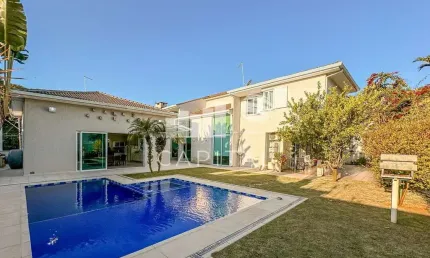 Casa à Venda  Em Alphaville  - Santana de Parnaíba - Sp