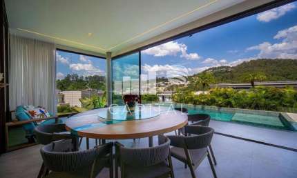 Vende-se Linda Casa de Esquina Mobiliada Em Alphaville - Tamboré 11