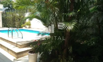 Casa à Venda Em Alphaville - Santana de Parnaíba - Sp