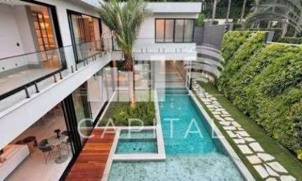 Vende-se Belíssima Casa  Mobiliada  No Tamboré 2 - Alphaville Santana de Parnaíba