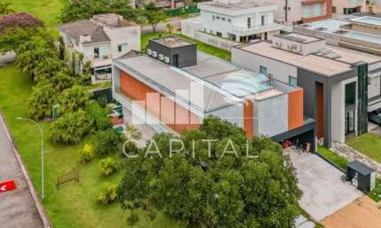 Casa Para Venda Mobiliada de  Esquina Em Alphaville Santana de Parnaíba