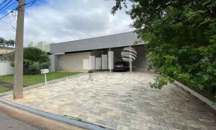 Vende-se Casa - Oportunidade Única - Casa Térrea Com Preço de Terreno Para Retrofit Em Alphaville