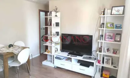 Apartamento com 2 quartos à venda na Rua Álvaro Miranda, Pilares, Rio de Janeiro, 55 m2 por R$ 160.000