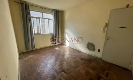 Apartamento com 2 quartos à venda na Rua Miguel Cervantes, Cachambi, Rio de Janeiro, 60 m2 por R$ 135.000