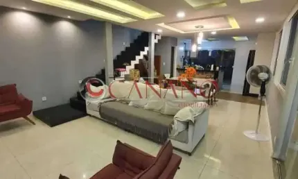 Casa com 5 quartos à venda na Rua Cristóvão Colombo, Cachambi, Rio de Janeiro, 100 m2 por R$ 650.000