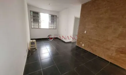 Apartamento com 2 quartos à venda na Rua Cristóvão Colombo, Cachambi, Rio de Janeiro, 65 m2 por R$ 145.000