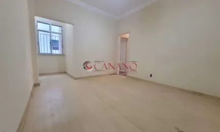 Apartamento com 2 quartos à venda na Rua Daniel Carneiro, Engenho de Dentro, Rio de Janeiro, 60 m2 por R$ 215.000