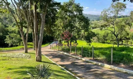 Rancho com 3 dormitórios à venda, 500 m² por R$ 1.500.000,00 - Chacara Nova Odessa - Atibaia/SP
