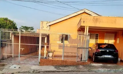 Casa com 3 dormitórios à venda, 242 m² por R$ 560.000,00 - Jardim Adélia - Jundiaí/SP