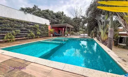 Chácara com 7 dormitórios à venda, 2600 m² por R$ 2.500.000,00 - Jardim Tarantela - Jundiaí/SP