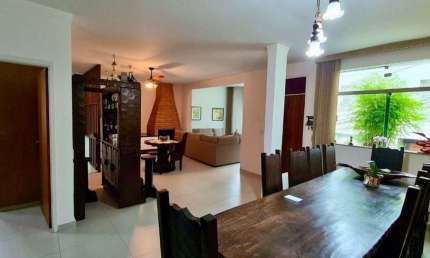 Sobrado com 3 dormitórios à venda, 199 m² por R$ 650.000,00 - Centro - Jundiaí/SP