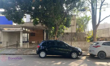 Casa com 3 dormitórios para alugar, 288 m² por R$ 14.523,00/mês - Jardim Ana Maria - Jundiaí/SP