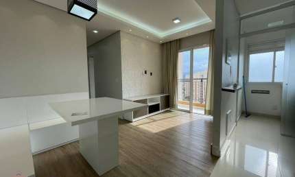 Apartamento com 2 dormitórios para alugar, 50 m² por R$ 2.810,00/mês - Vila Nambi - Jundiaí/SP