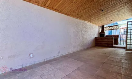 Casa com 2 dormitórios para alugar, 119 m² por R$ 2.680,00/mês - Jardim Pacaembu - Jundiaí/SP