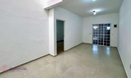 Casa com 2 dormitórios para alugar, 150 m² por R$ 2.583,00/mês - Parque Residencial Jundiaí - Jundiaí/SP