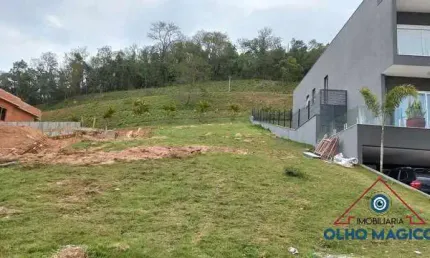 Terreno Alphasitio - 711 metros - Com projeto aprovado