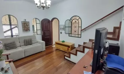 Casa com 3 quartos à venda na Rua Urutuba, 165, Saúde, São Paulo