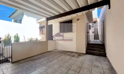 Casa comercial para alugar na Rua Santo Irineu, 300, Bosque da Saúde, São Paulo