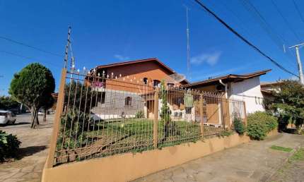 Casa com 4 quartos à venda no São José, Caxias do Sul 