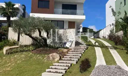 Casa à venda na Nossa Senhora da Saúde, Caxias do Sul 