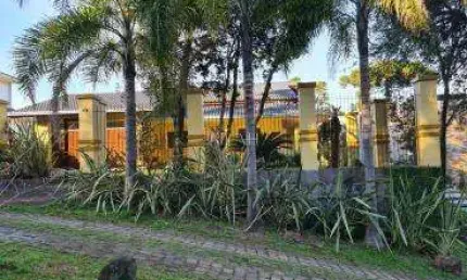 Excelente Casa do condomìnio Vila Verde em Monte Bérico
