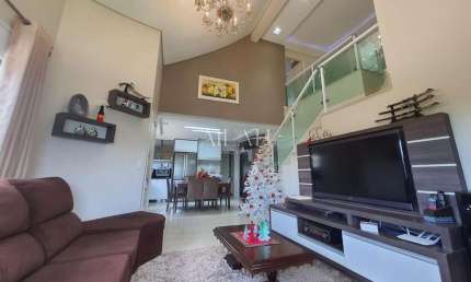 Casa com 3 quartos à venda no São Luiz, Caxias do Sul 