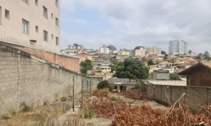 Terreno à venda na Rua Montes Claros, Alvorada, Contagem por R$ 530.000