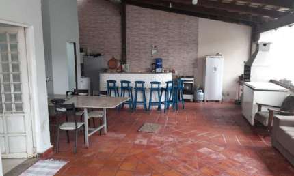 Casa com 4 quartos à venda na Rua Doze, Sapucaia II, Contagem por R$ 750.000