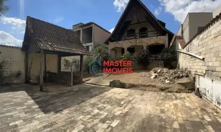 Casa com 3 quartos à venda na Santa Rita, Santa Luzia, Contagem por R$ 880.000