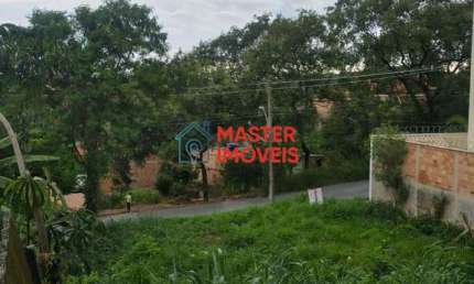 Terreno à venda na Eurico Hermógenes de Oliveira, Residencial Lagoa, Betim por R$ 134.000