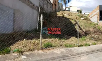 Terreno à venda na Avenida José dos Santos Diniz, Europa, Contagem por R$ 550.000