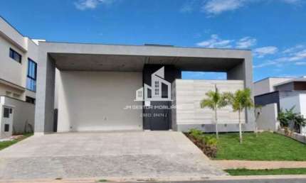 Casa de Condomínio Alphaville Nova Esplanada 3 - R$ 2.6 mi