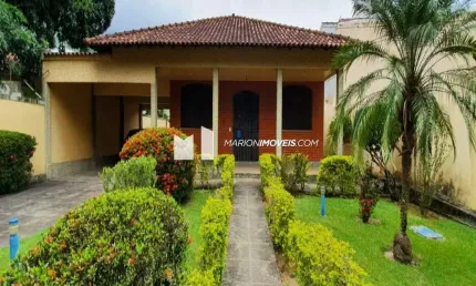 Casa à venda, Freguesia, Jacarepaguá, Rio de Janeiro, 4 quartos (3 stes), linear, isolada, com piscina, murada, 7 vagas, quintal, 6 wc, varanda gourmê