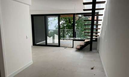 Cobertura à venda em Ipanema, Rio de Janeiro, RJ, 2 quartos (suítes), lavabo, área de serviço, varanda, duplex,terraço para piscina e churrasqueira,vg