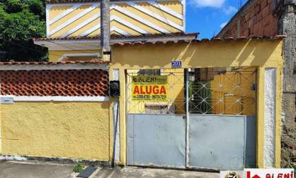 Casa com 02 quartos na Areia Branca- Santa Cruz-RJ.