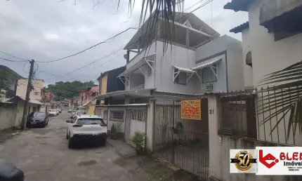 Casa 3 quartos duplex em  Vila Residencial em Santa Cruz - RJ
