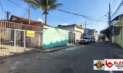 03 casas  em vila residencial no centro de  santa cruz - rj