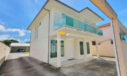 CASA DUPLEX COM 4 QUARTOS, TERRENO INTEIRO, PARA VENDA E LOCAÇÃO, NO BAIRRO MAR E LAGO, EM RIO DAS OSTRAS.