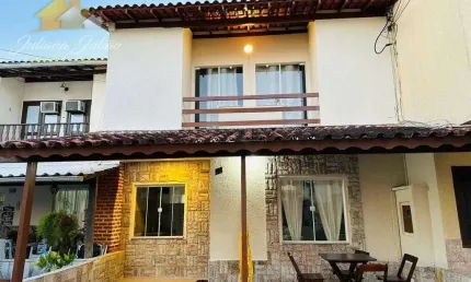 CASA DUPLEX A VENDA NO CENTRO DE RIO DAS OSTRAS, RJ.