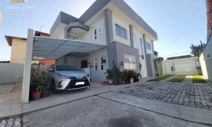 CASA DUPLEX COM 3 QUARTOS SENDO 1 SUÍTE A VENDA NO BAIRRO EXTENSÃO DO BOSQUE EM RIO DAS OSTRAS RJ